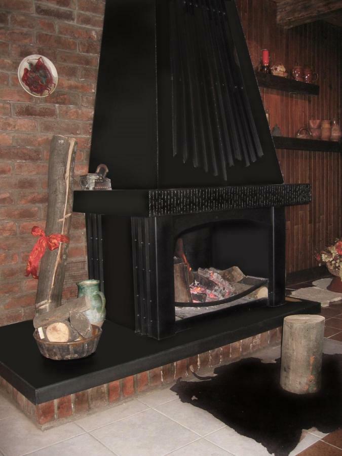 Holiday home Kuca Viola, Traditional Wooden House In
